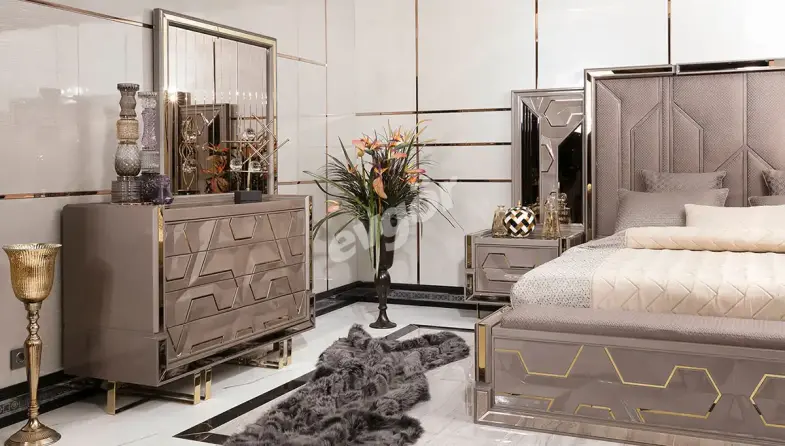 Latina Art Deco Bedroom - 4