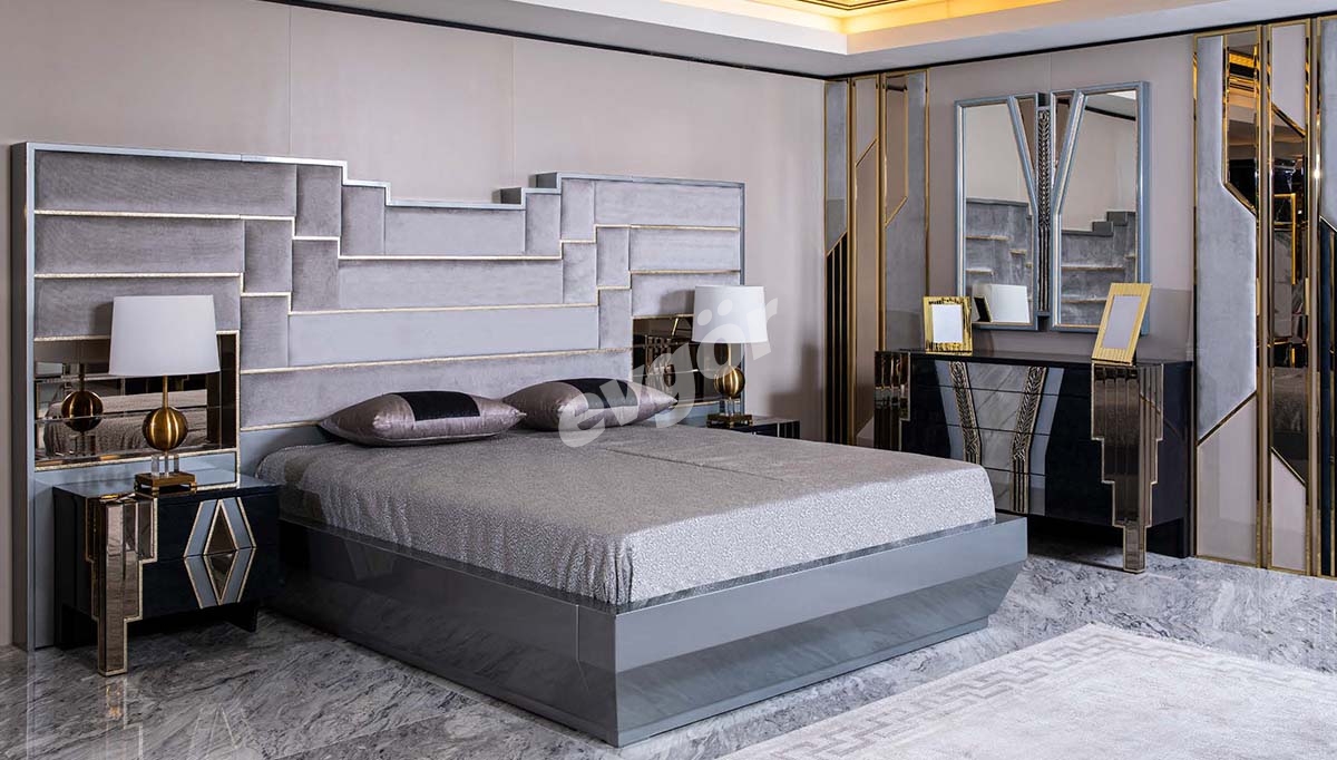 Madreno Luxury Bedroom - 1