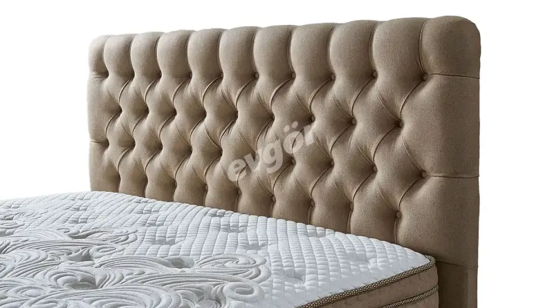 Tanlo Bed Headboard - 1