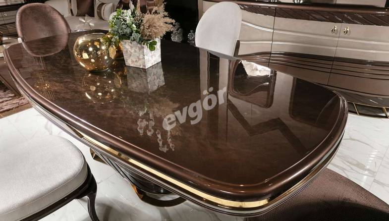 Verona Luxury Dining Room - 5