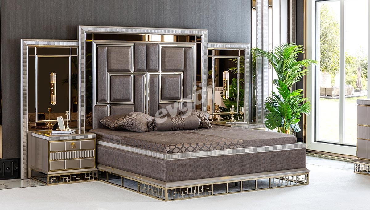 Versace Metal Bedroom - 1